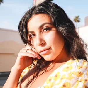 Meet your Posher, Alessandra